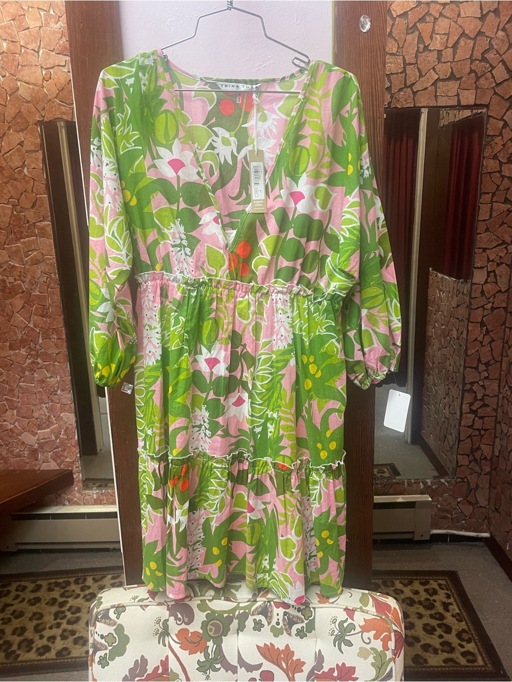 Trina Turk Pink & Green Floral Tiered V-Neck Long Sleeve Dress